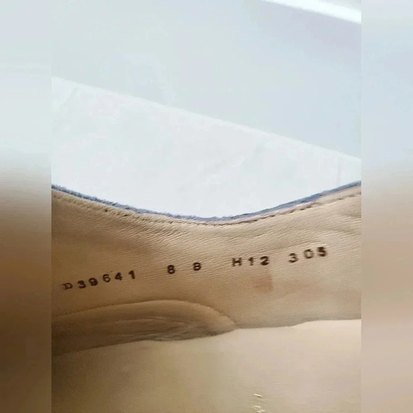 Cole Haan Women's  suede oxford pink and blue - Picture 3 of 7